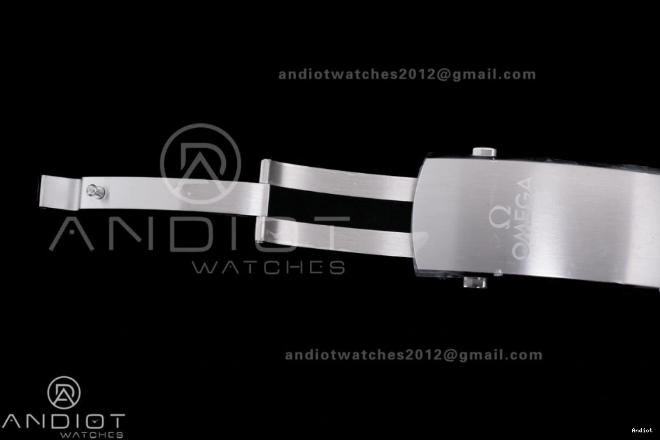 Ceramic Green V4 On Dial 1:1 Bracelet 8800 Edition Super Seamaster Green Bezel Asian Clone SS 300M Diver VSF Best 1222